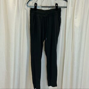 lululemon athletica Black Joggers- Size 6